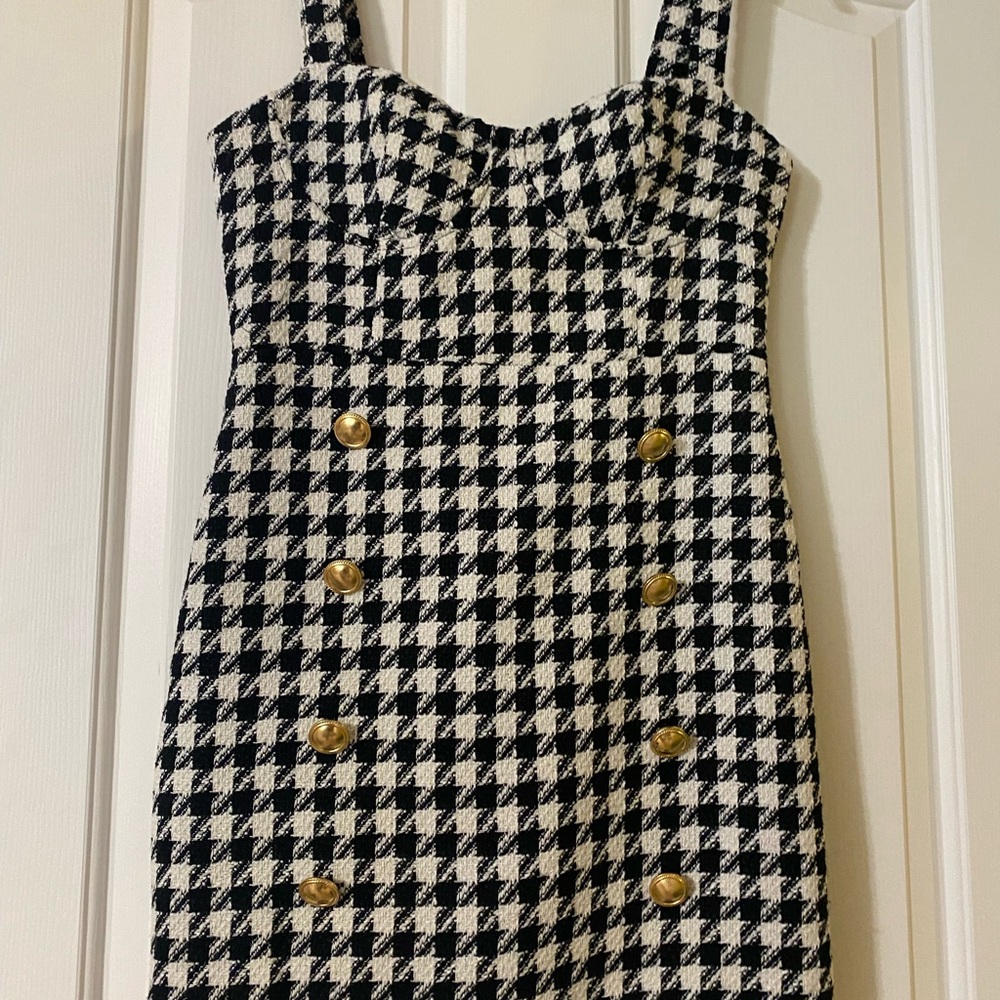 Forever 21 Chanel style party dress! M